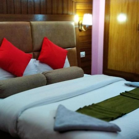 Dormico'S Hotel Snowbird Manāli Eksteriør bilde