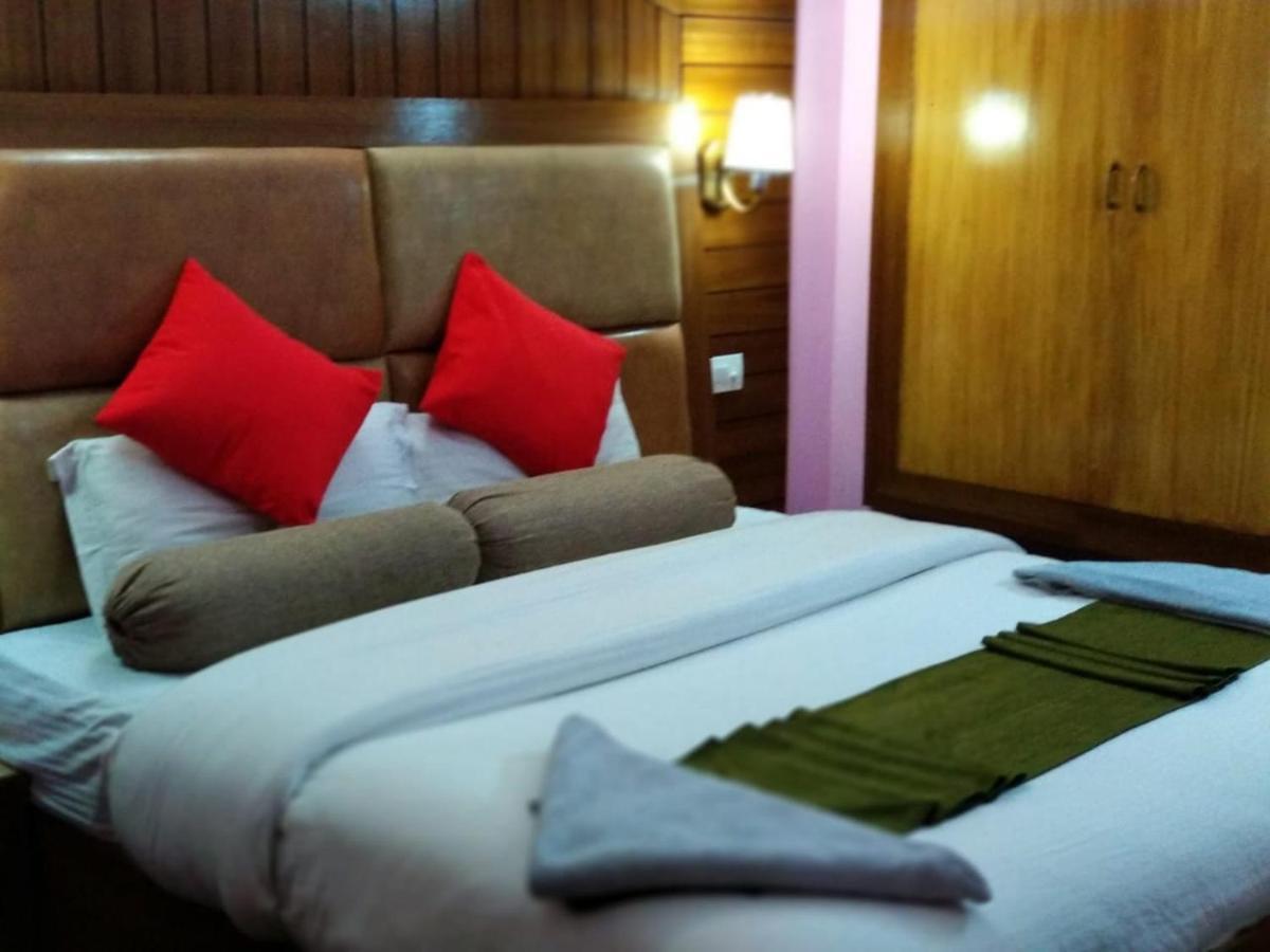 Dormico'S Hotel Snowbird Manāli Eksteriør bilde