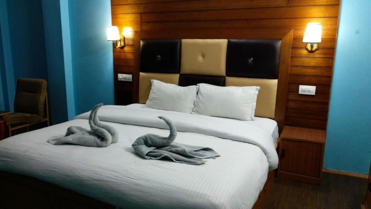 Dormico'S Hotel Snowbird Manāli Eksteriør bilde