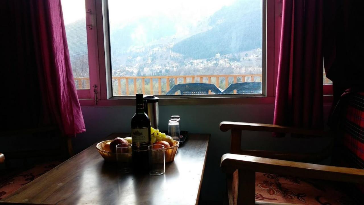 Dormico'S Hotel Snowbird Manāli Eksteriør bilde
