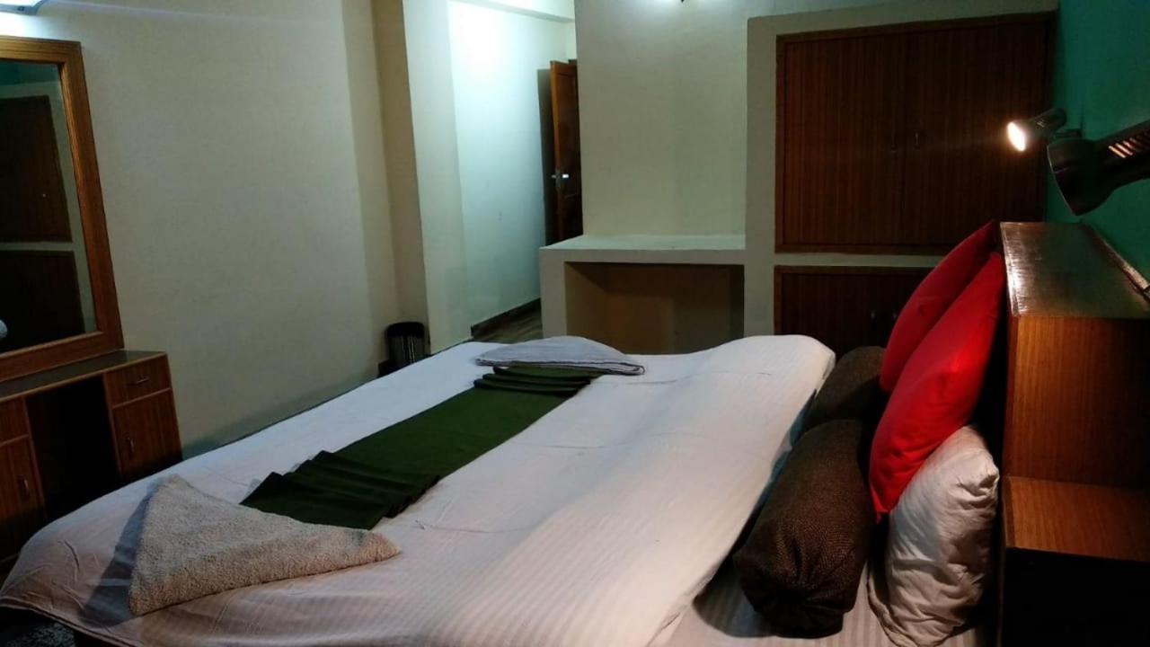 Dormico'S Hotel Snowbird Manāli Eksteriør bilde